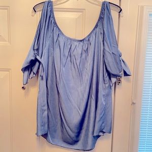 Cold shoulder top with tie detail